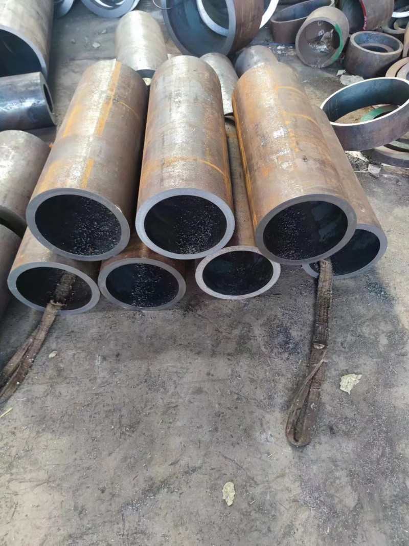 泰来泰来泰来12Cr1MovG无缝钢管切割